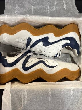 Men's Athletic Sneakers in White, Navy & Gum
